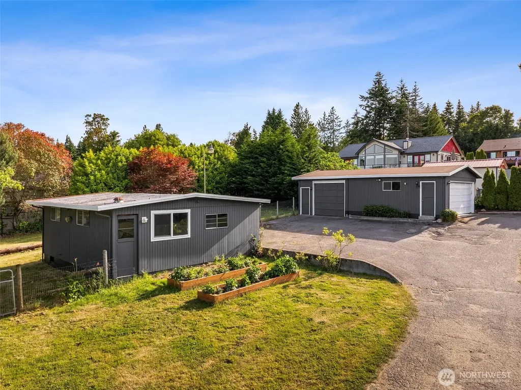 11310 SE Southworth Drive Port Orchard WA 98366