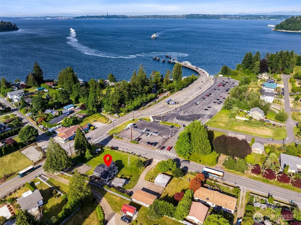11310 SE Southworth Drive Port Orchard WA 98366