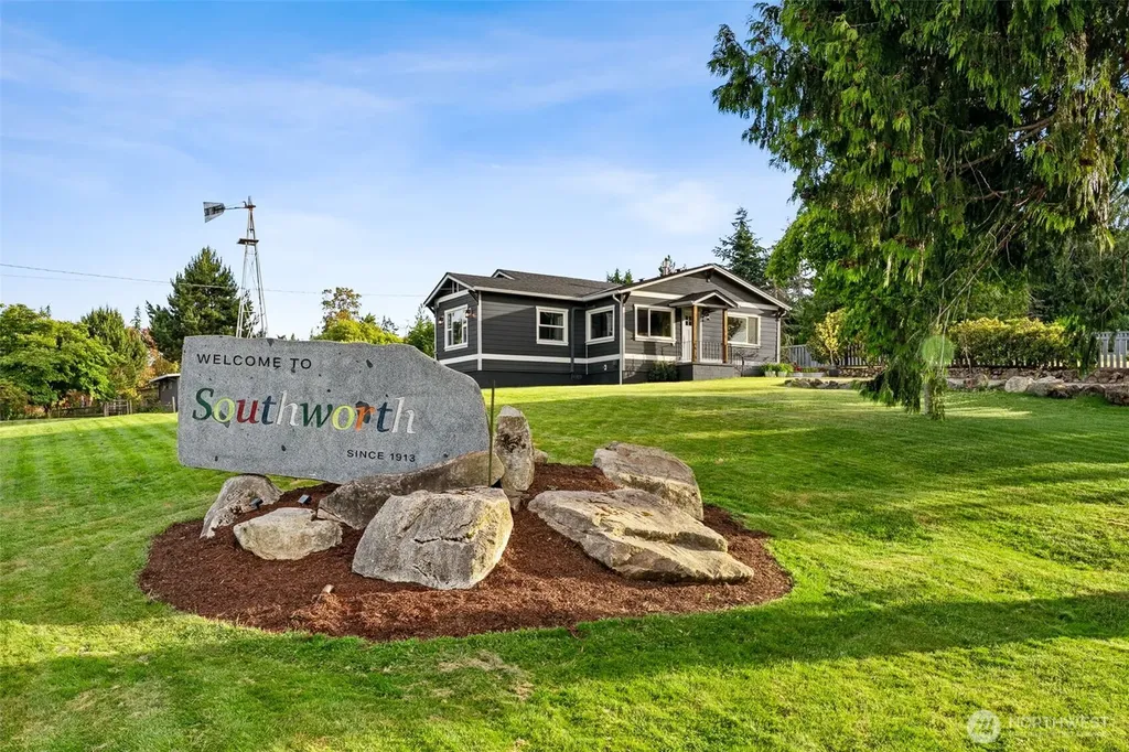 11310 SE Southworth Drive Port Orchard WA 98366