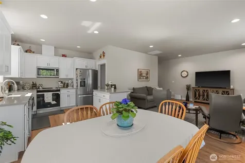 195 Pershing Circle Wenatchee WA 98801