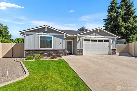 195 Pershing Circle Wenatchee WA 98801