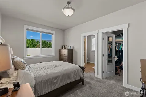 195 Pershing Circle Wenatchee WA 98801