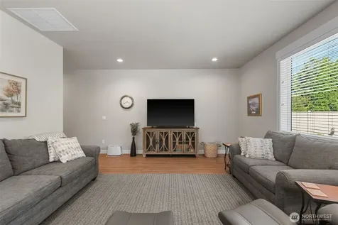195 Pershing Circle Wenatchee WA 98801