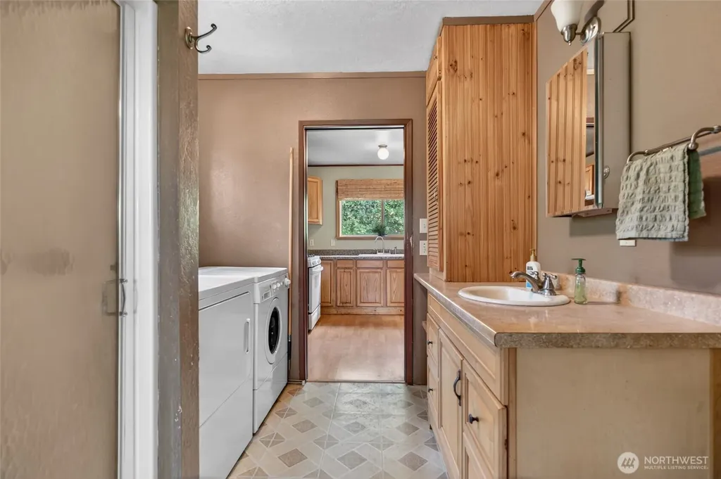Yelm WA 98597