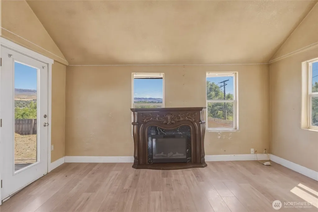 1522 Crescent Street Wenatchee WA 98801