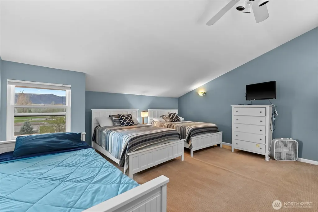 8903 Crescent Bar Road Quincy WA 98848