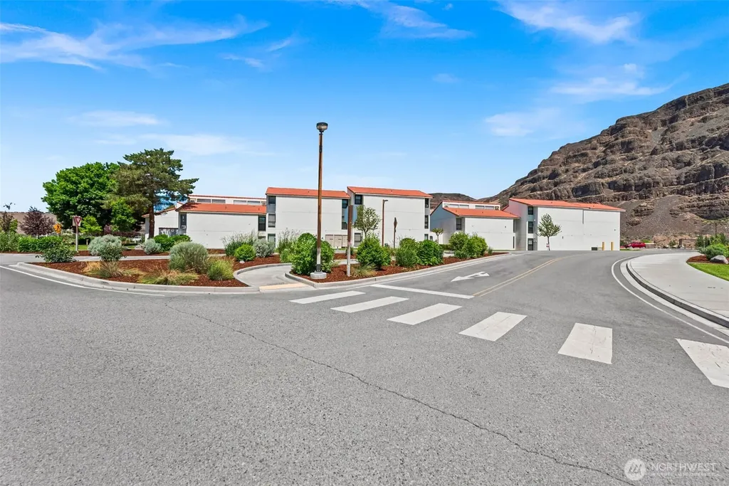 8903 Crescent Bar Road Quincy WA 98848