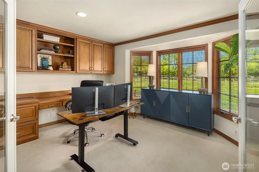 20729 SE 34th Street Sammamish WA 98075