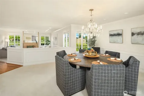 20729 SE 34th Street Sammamish WA 98075