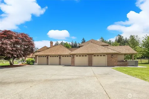 20729 SE 34th Street Sammamish WA 98075