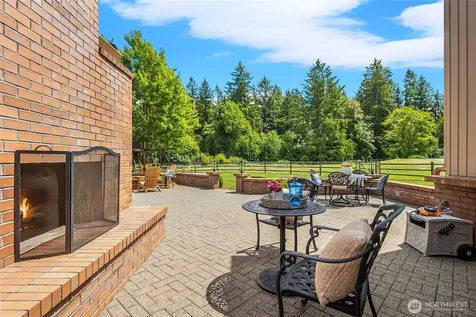 20729 SE 34th Street Sammamish WA 98075