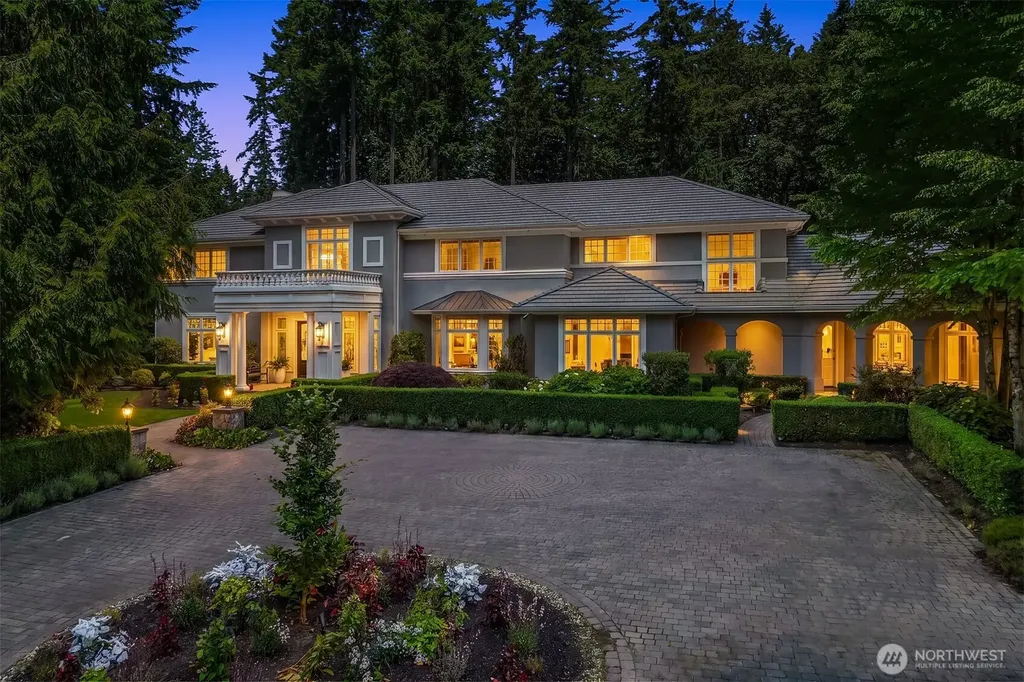 18049 NE 143rd Place Woodinville WA 98072
