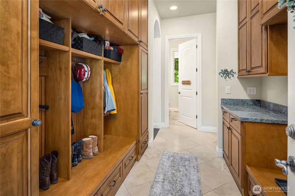 18049 NE 143rd Place Woodinville WA 98072