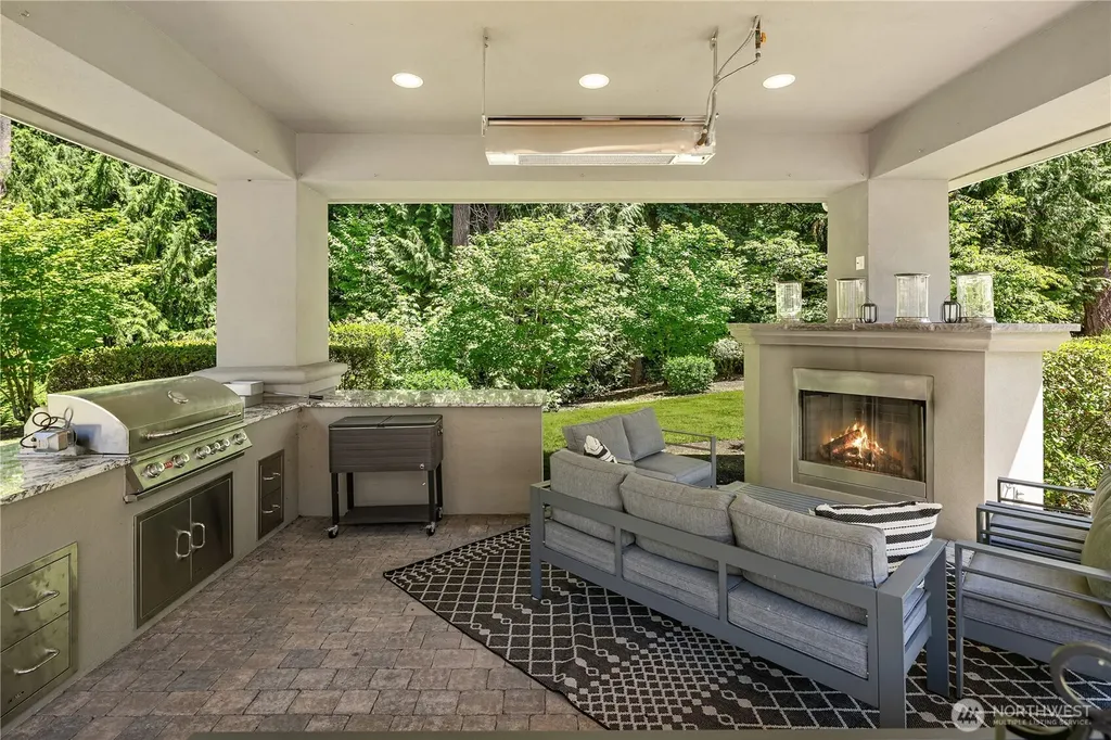 18049 NE 143rd Place Woodinville WA 98072