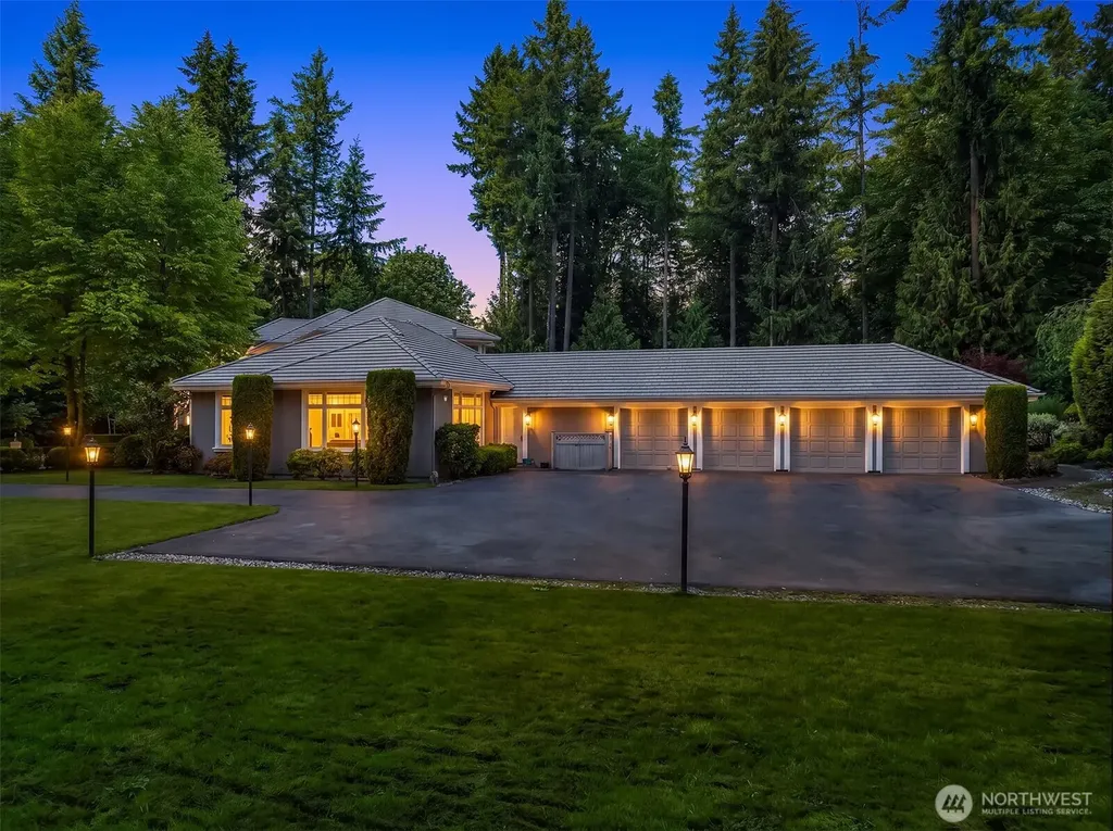 18049 NE 143rd Place Woodinville WA 98072