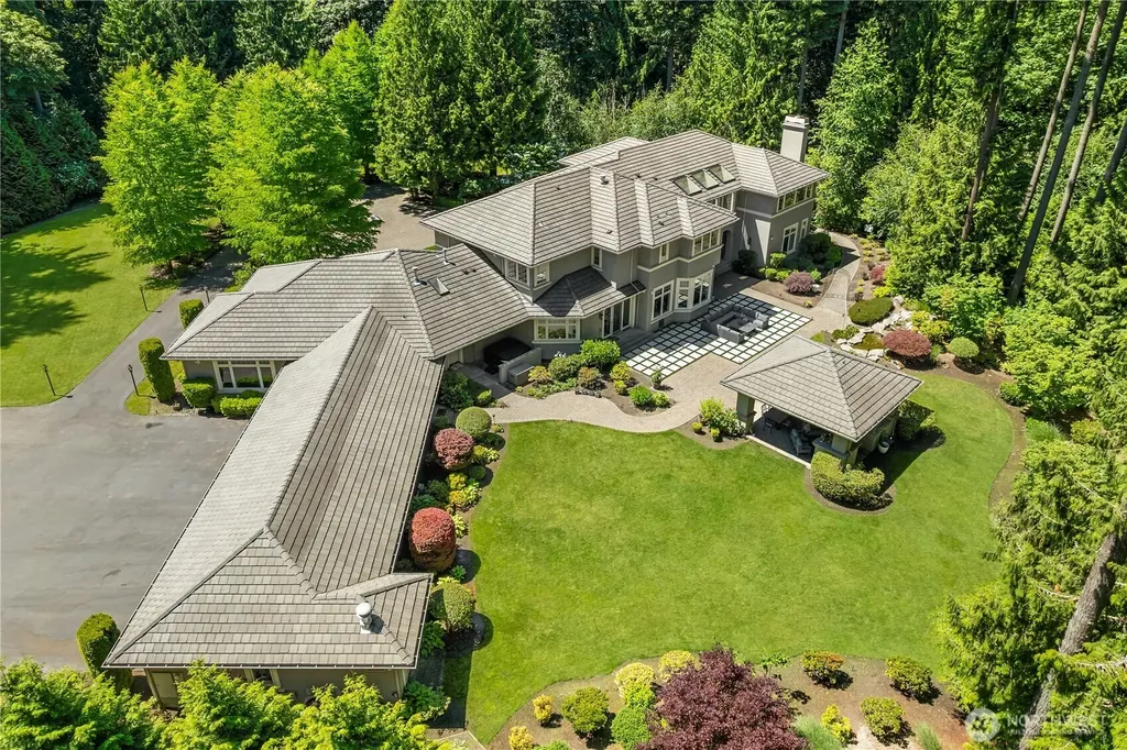 18049 NE 143rd Place Woodinville WA 98072