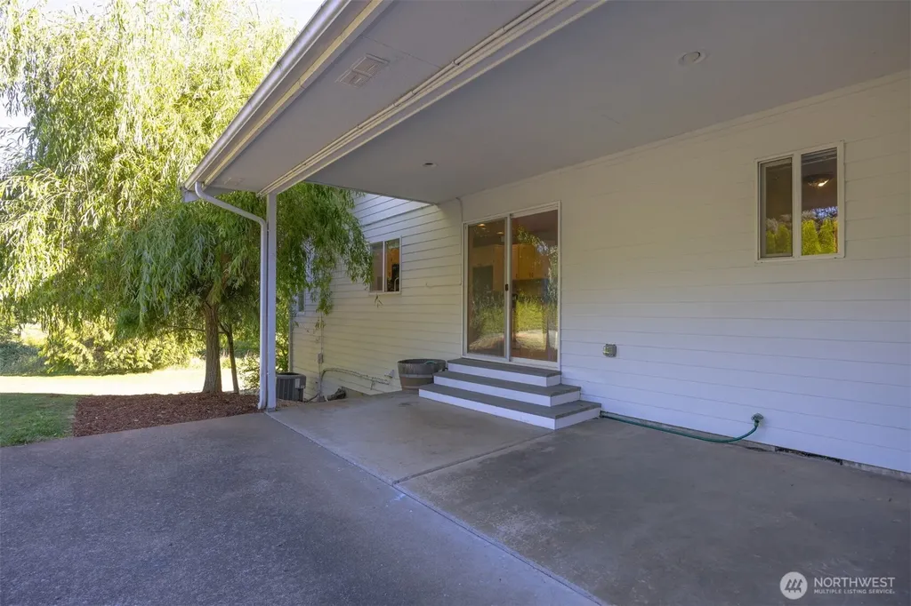 806 S Park Court Lynden WA 98264