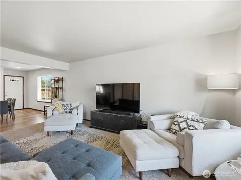 462 S Kansas Loop East Wenatchee WA 98802