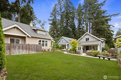 30913 6th Lane SW Federal Way WA 98023