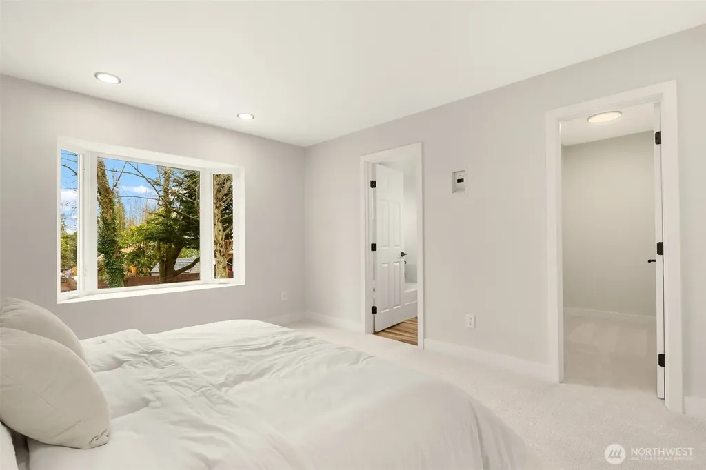 22057 SE 269th Place Maple Valley WA 98038