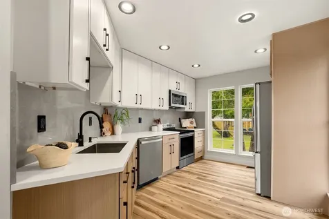 22057 SE 269th Place Maple Valley WA 98038