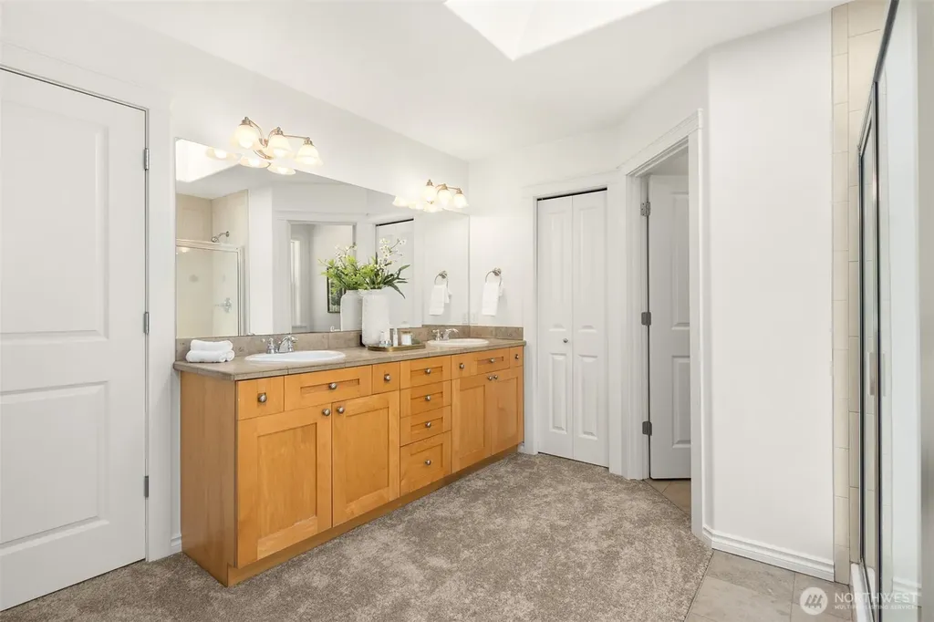 22272 NE Woodinville-duvall Road Woodinville WA 98077