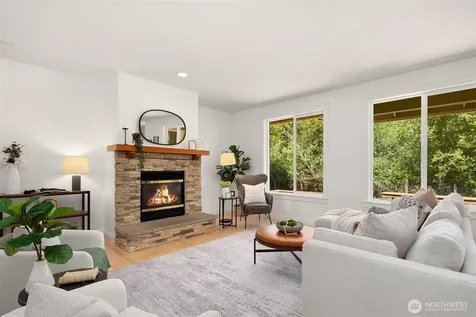 22272 NE Woodinville-duvall Road Woodinville WA 98077