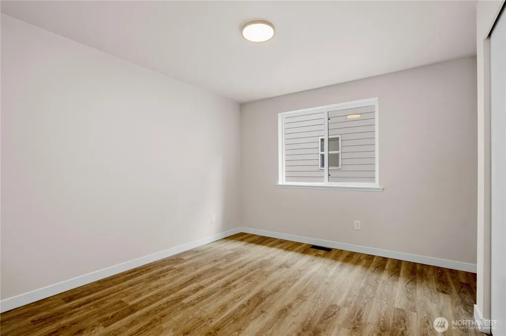 4335 NE 2nd Court Renton WA 98059