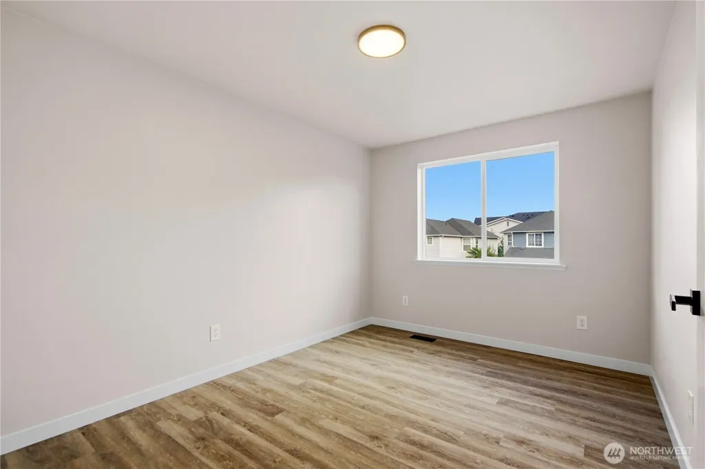 4335 NE 2nd Court Renton WA 98059