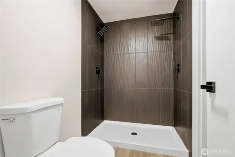 4335 NE 2nd Court Renton WA 98059