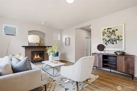 4335 NE 2nd Court Renton WA 98059