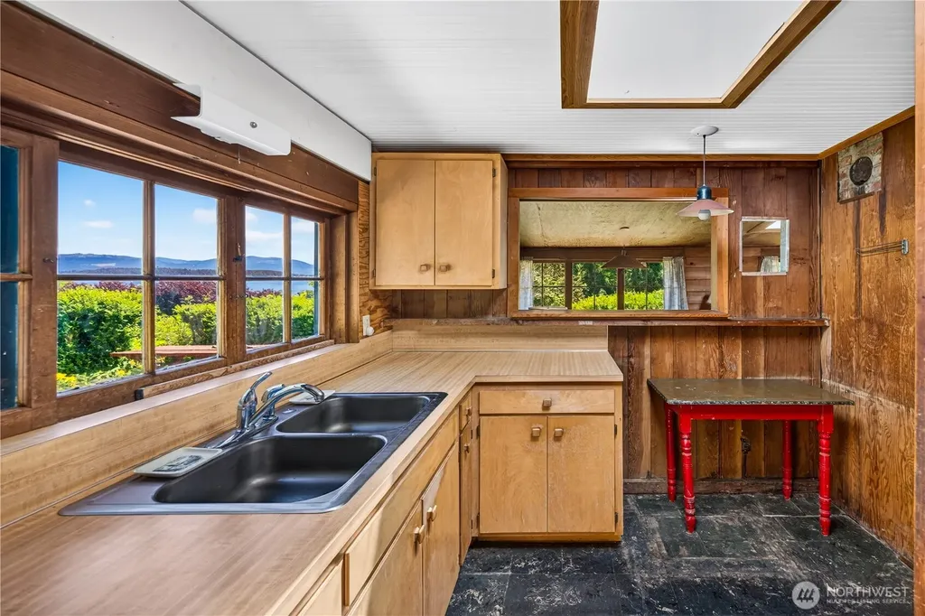 6291 Seaway Hollow Road Anacortes WA 98221