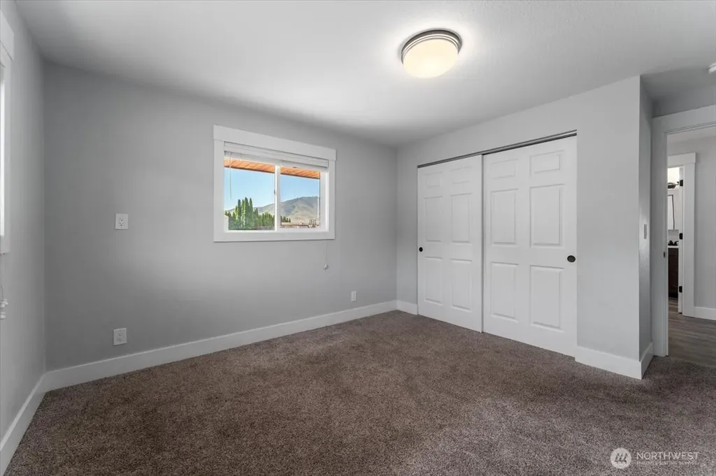 104 Orchard View Drive Chelan WA 98816