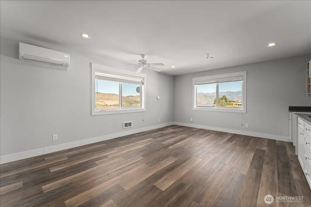 104 Orchard View Drive Chelan WA 98816