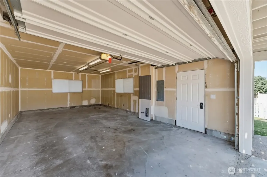 104 Orchard View Drive Chelan WA 98816