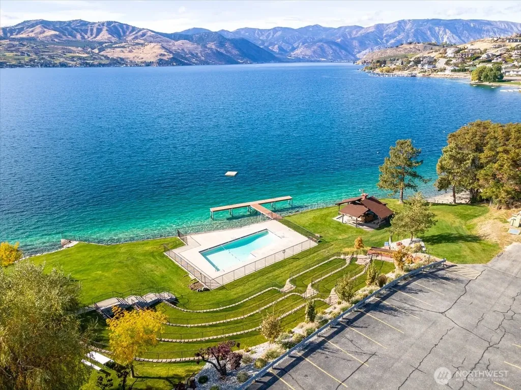 104 Orchard View Drive Chelan WA 98816