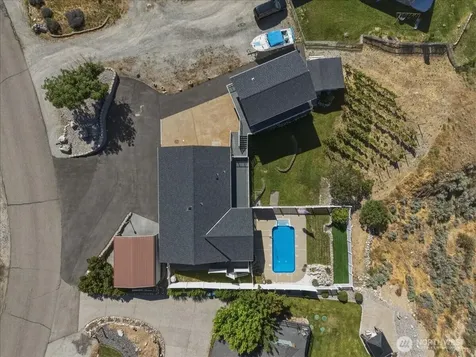 104 Orchard View Drive Chelan WA 98816