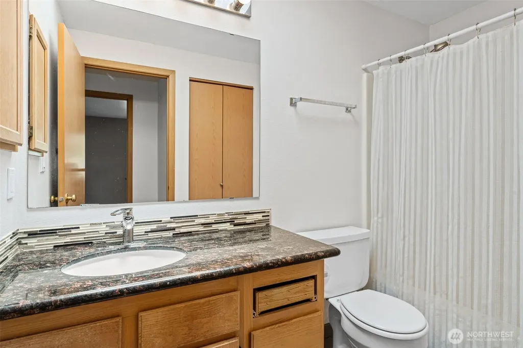 19117 SE 271st Court Covington WA 98042