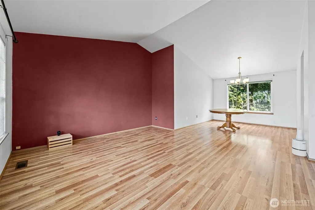 19117 SE 271st Court Covington WA 98042