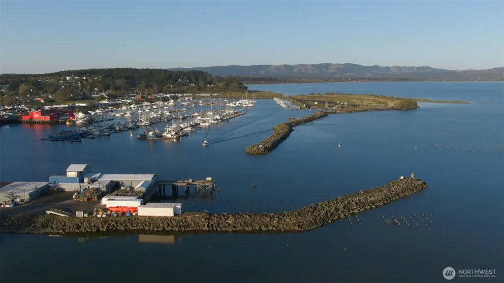 3224 Overlook Loop Ilwaco WA 98624