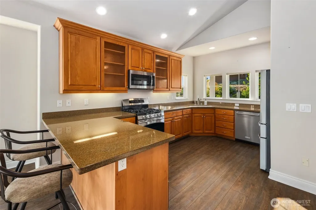3224 Overlook Loop Ilwaco WA 98624