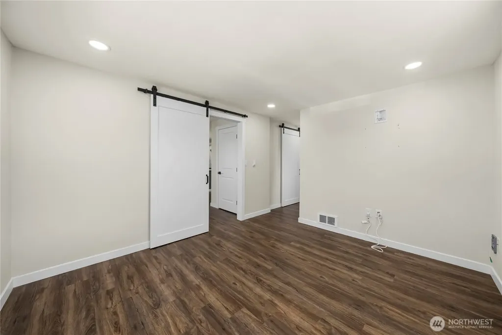 18326 Occidental Avenue S Burien WA 98148