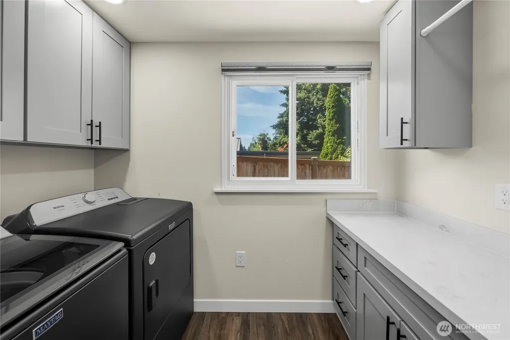 18326 Occidental Avenue S Burien WA 98148