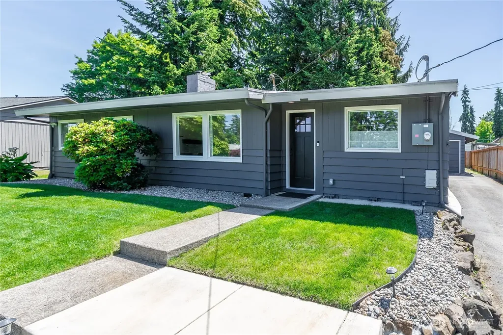 18326 Occidental Avenue S Burien WA 98148