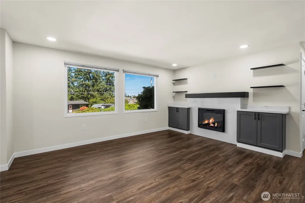18326 Occidental Avenue S Burien WA 98148