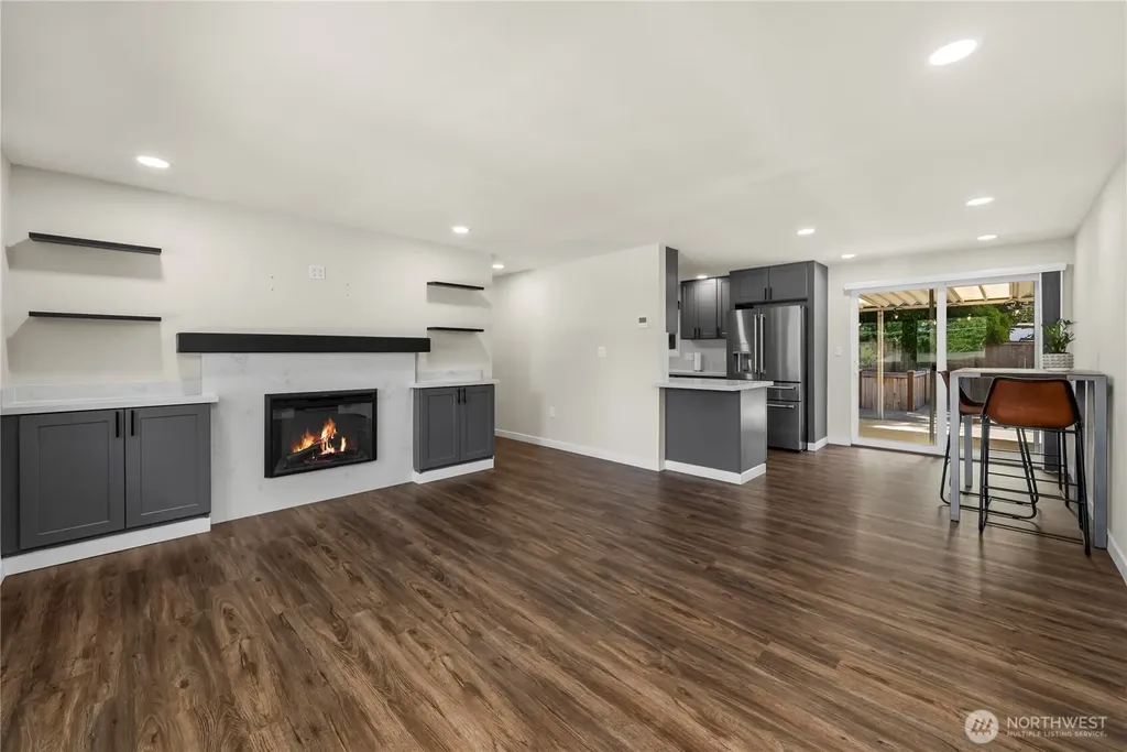18326 Occidental Avenue S Burien WA 98148