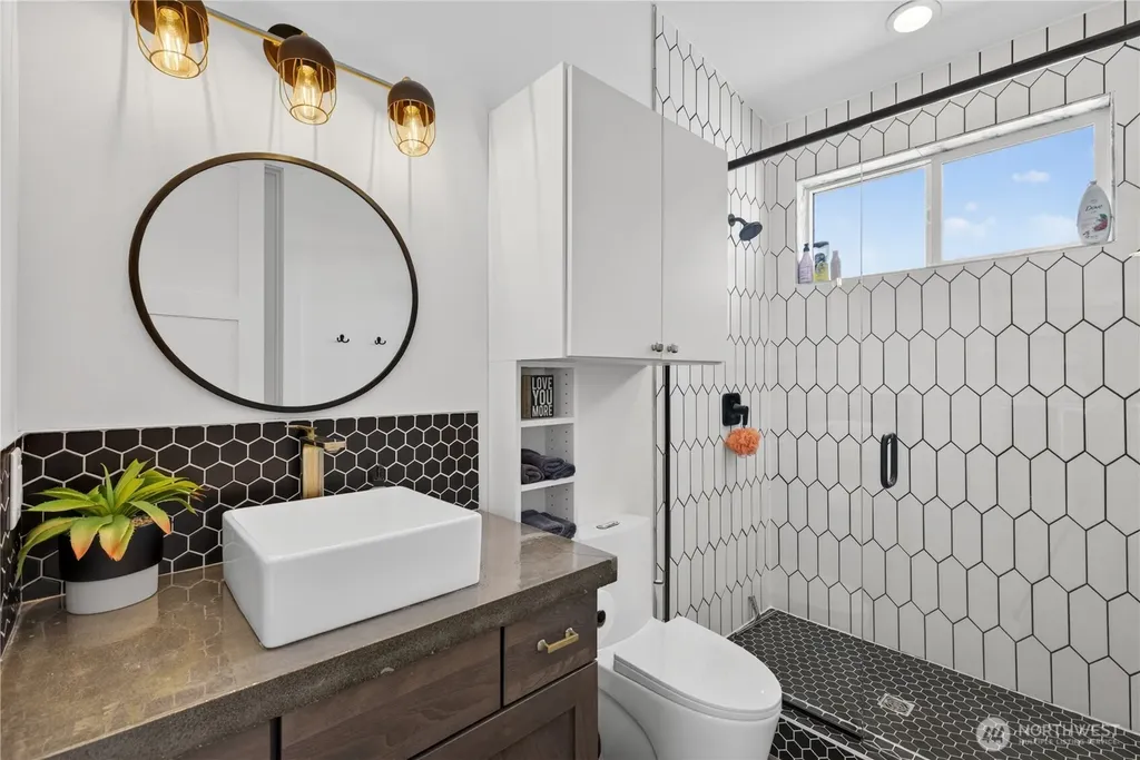 533 River Drive SW Quincy WA 98848