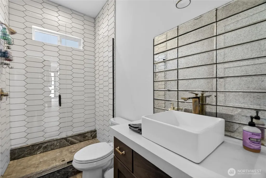 533 River Drive SW Quincy WA 98848