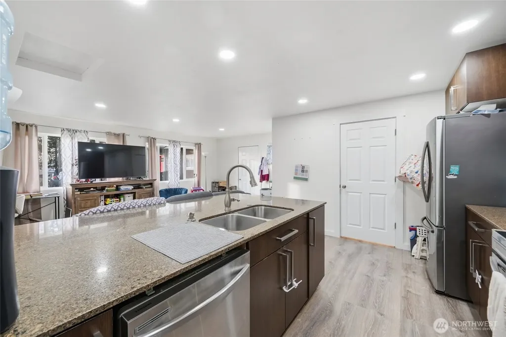 2124 Woburn Street Bellingham WA 98229