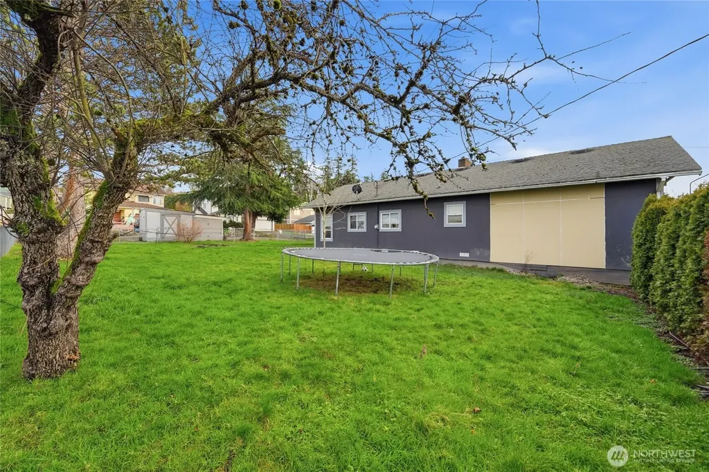 2124 Woburn Street Bellingham WA 98229